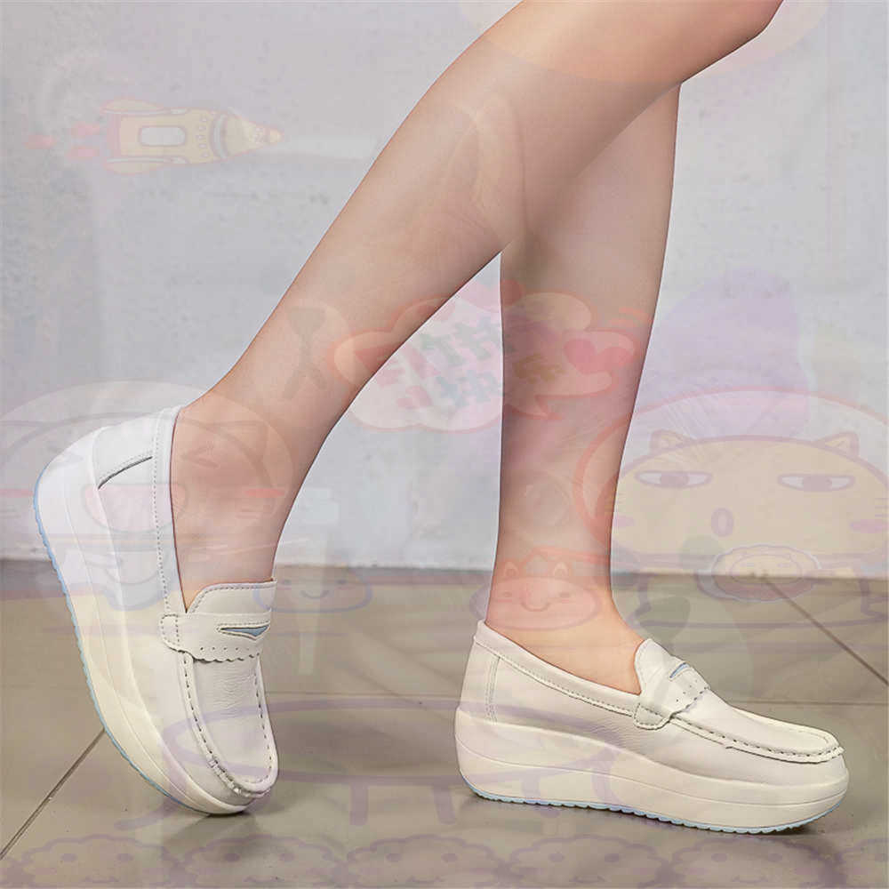 Plataform Sepatu Kets Merah Mu - Women Formal Wear Best Brands ulasan dan harga